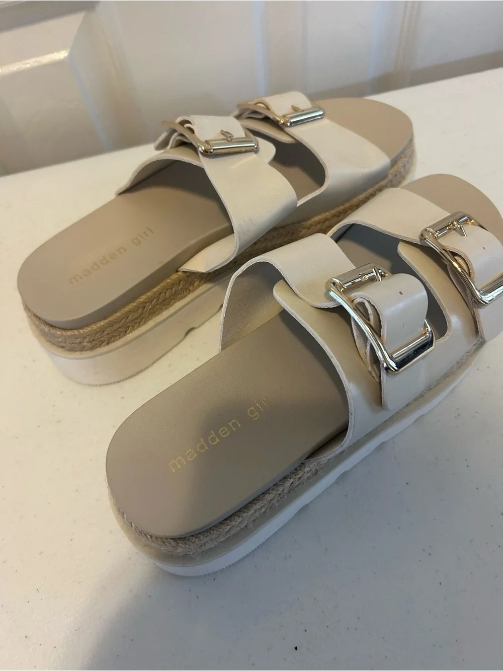 Madden Girl cream double